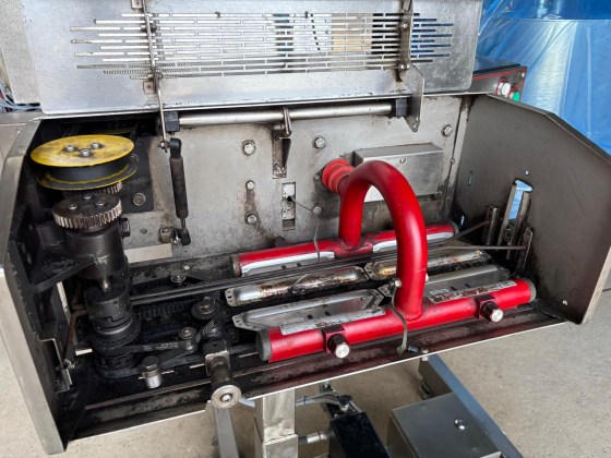 Saxon Bag Seaker with Hydraulic lLift Mast Pic 10
